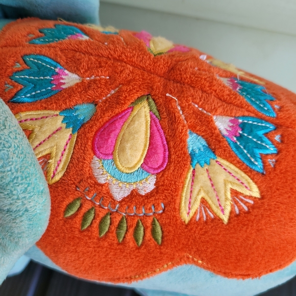 Levtex Zahara Elephant Plush aqu orange appliqued soft - Picture 3 of 4